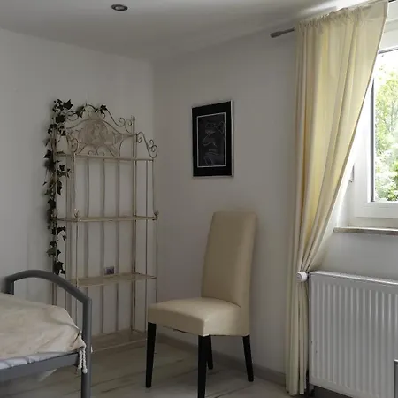 Апартаменты Haus Am Waldrand *